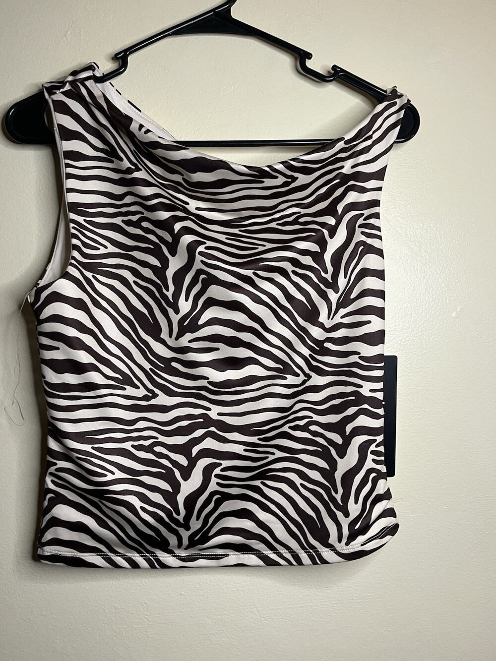 NWT Madden Girl BLOUSE SIZE M WOMENS BROWN ZEBRA PRINT SIDE ZIPPER SOFT FEEL